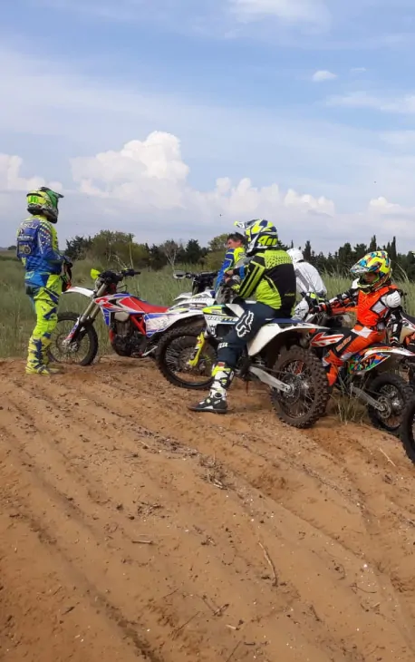 Tour/Corso off-road Sicilia occidentale con moto a nolo